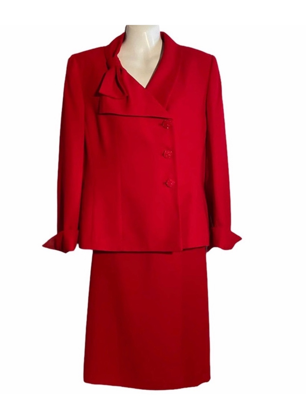 Le Suit Red Two-Piece Skirt Suit with Bow-Accent Jacket